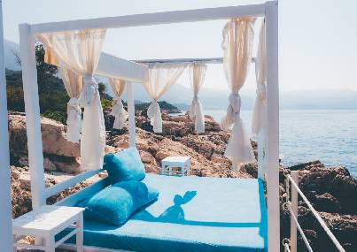 Powerful Terminal Comaney<br>Modern Development